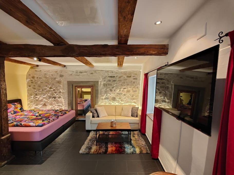 Studio Am Vierwaldstaettersee Horw Buitenkant foto